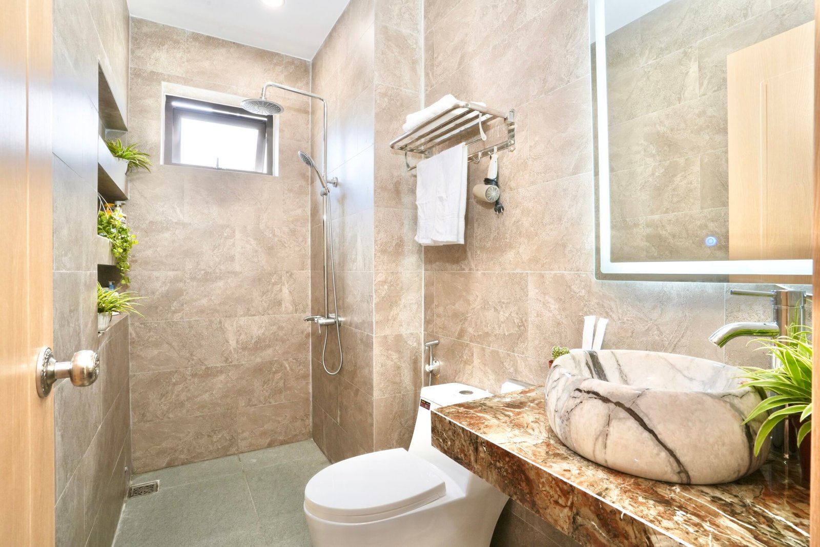 Bright seating or reading corner in Sunny Balcony King Room, Hoi An homestay